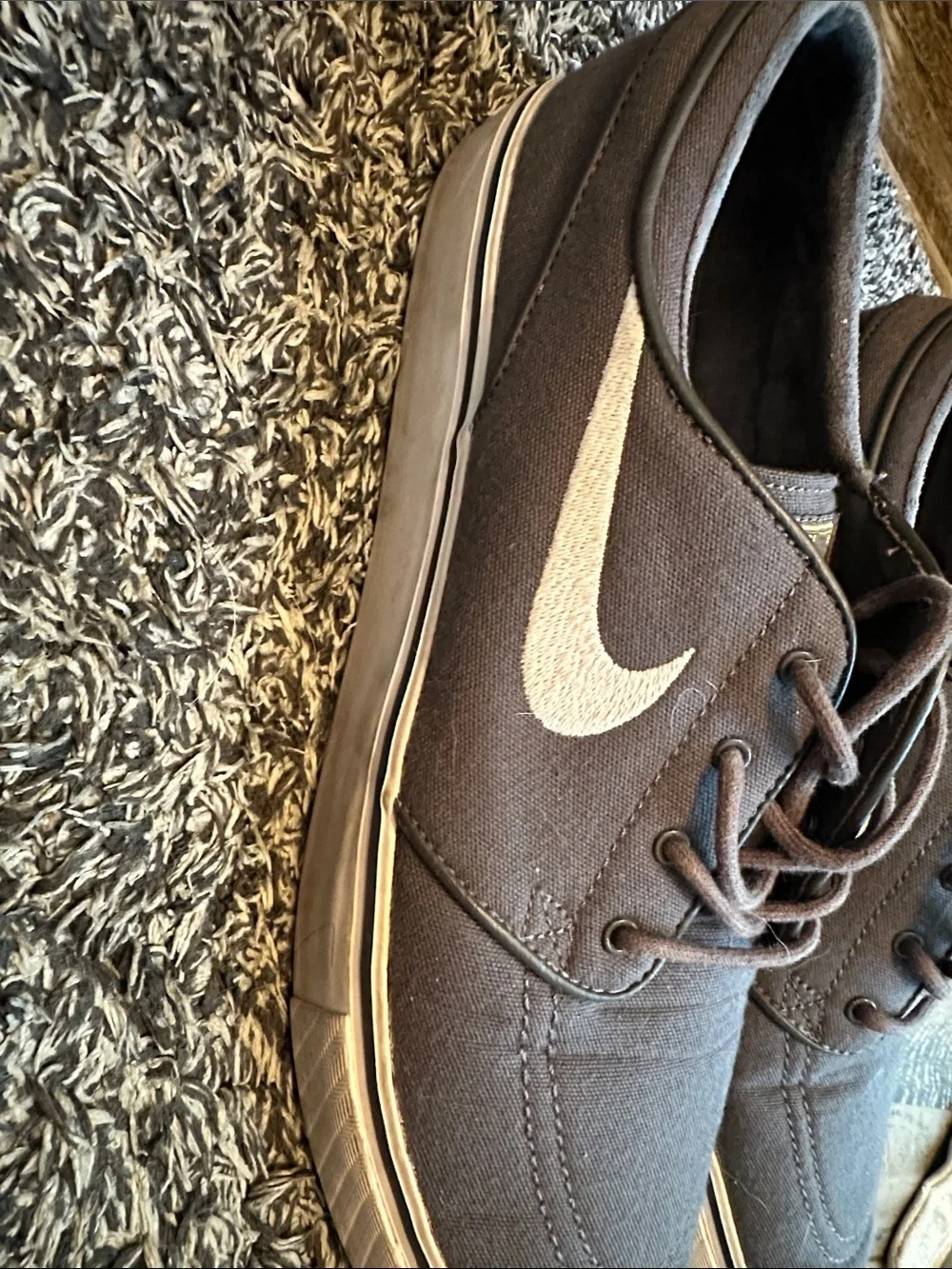 Nike Stefan Janoski Men’s Canvas Skate Shoes - Charcoal with White Swoosh, 8.5